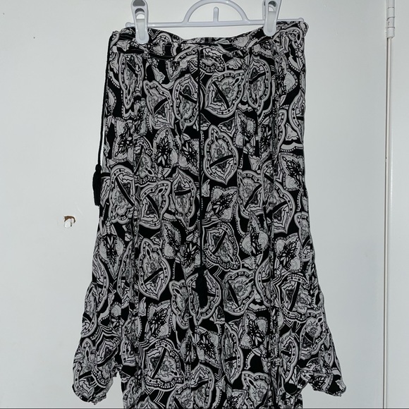 MAXI SKIRT SIZE S / perfect for summer - Picture 3 of 3